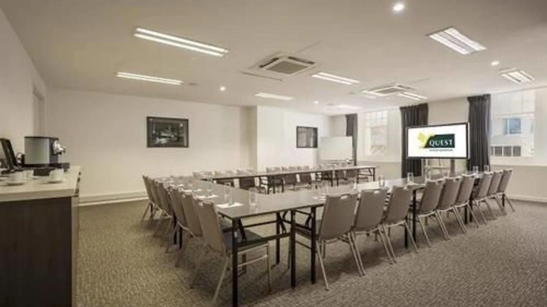 Quest King William South Aparthotel Adelaide