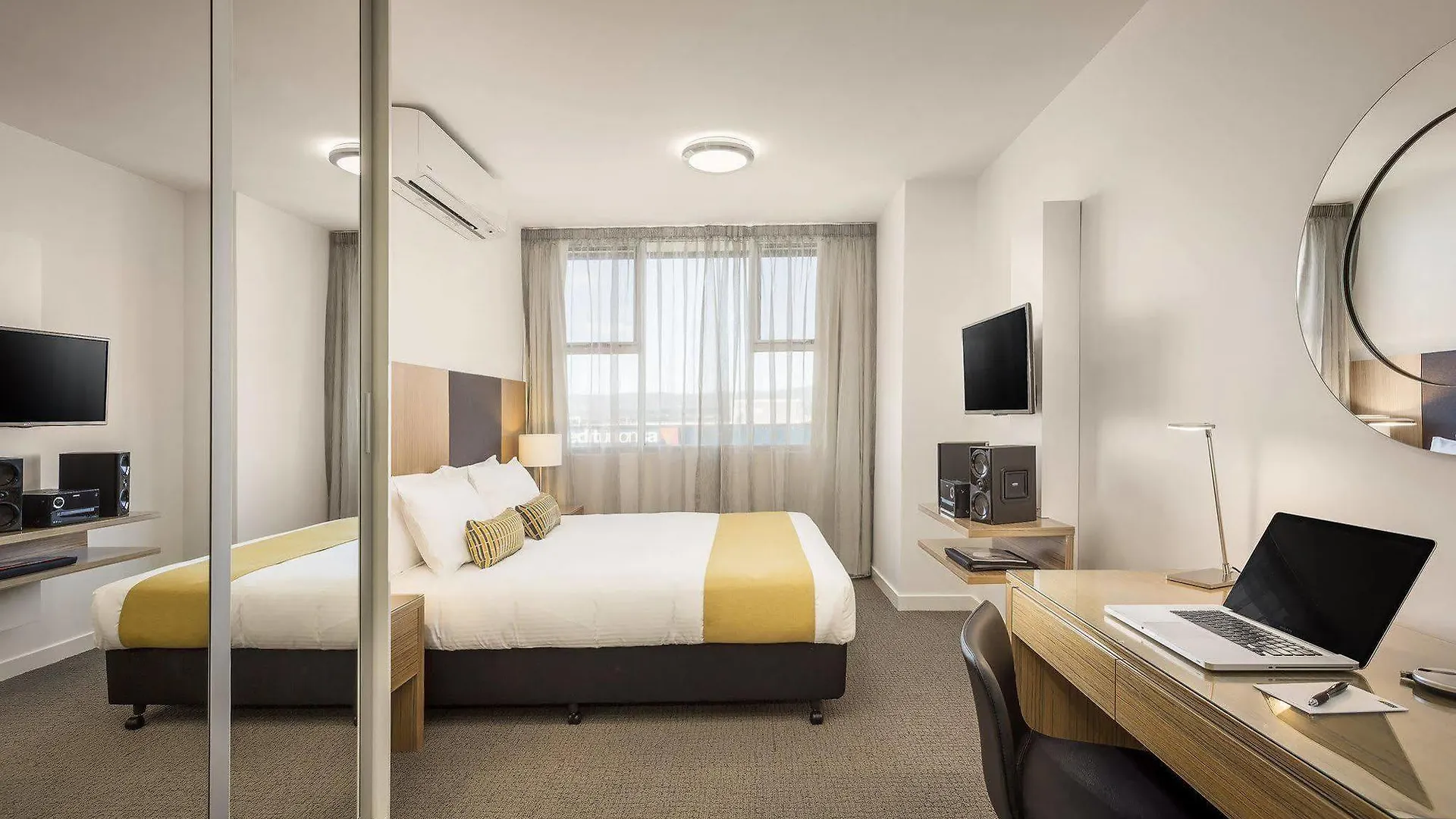 Quest King William South Aparthotel Adelaide Australia